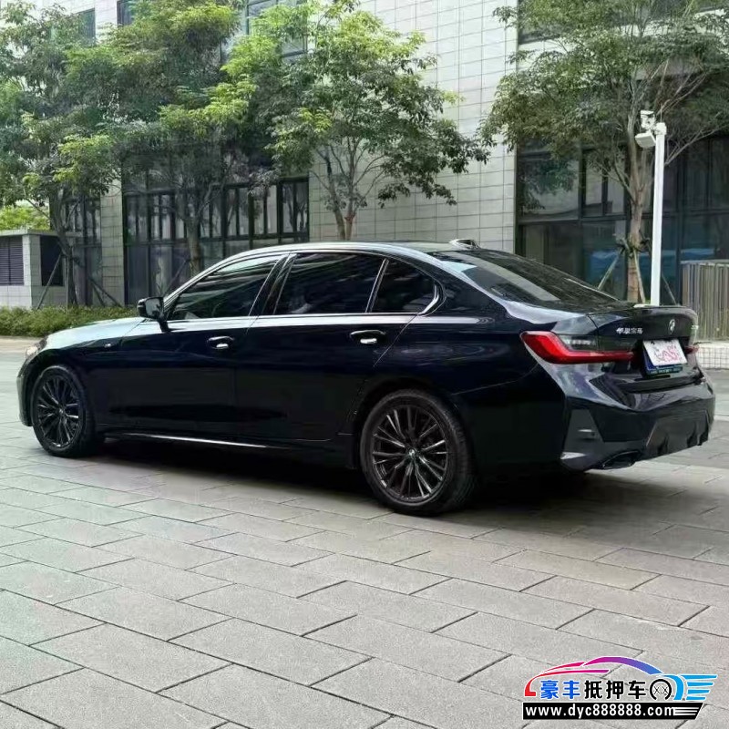 24年宝马3系轿车抵押车出售