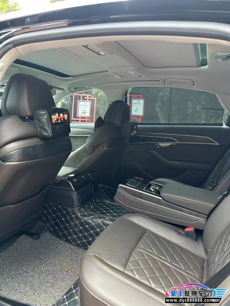 21年奥迪A8轿车抵押车出售