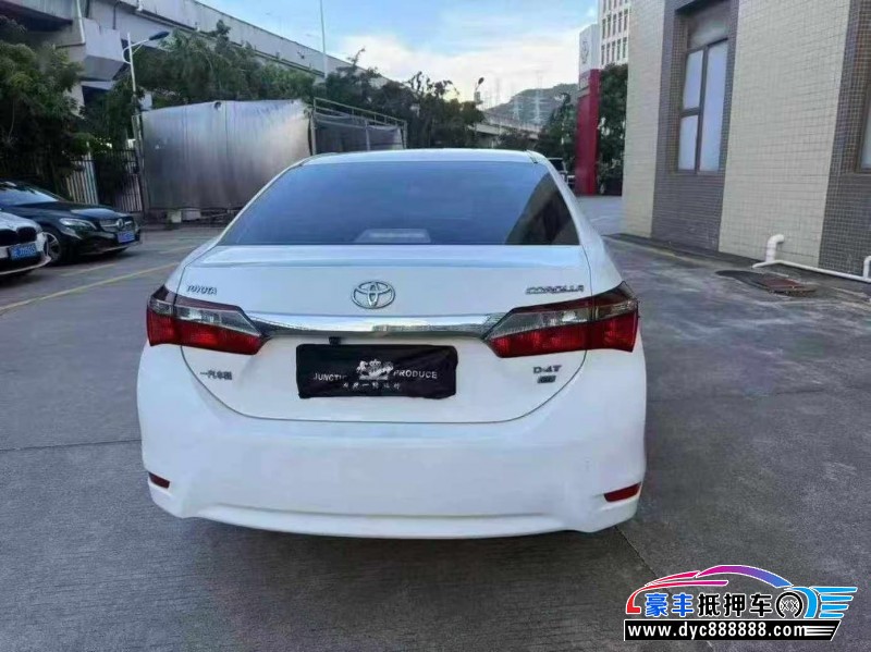 17年丰田卡罗拉轿车抵押车出售