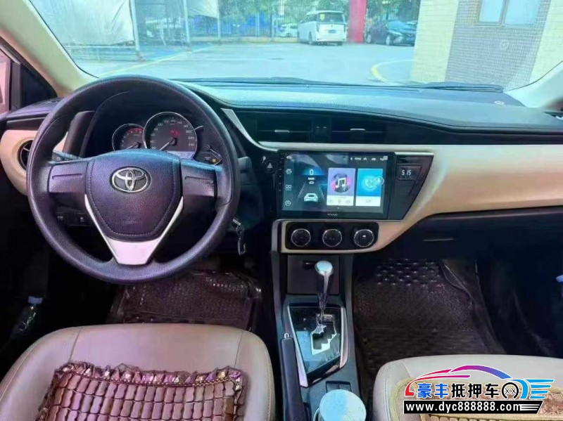 17年丰田卡罗拉轿车抵押车出售