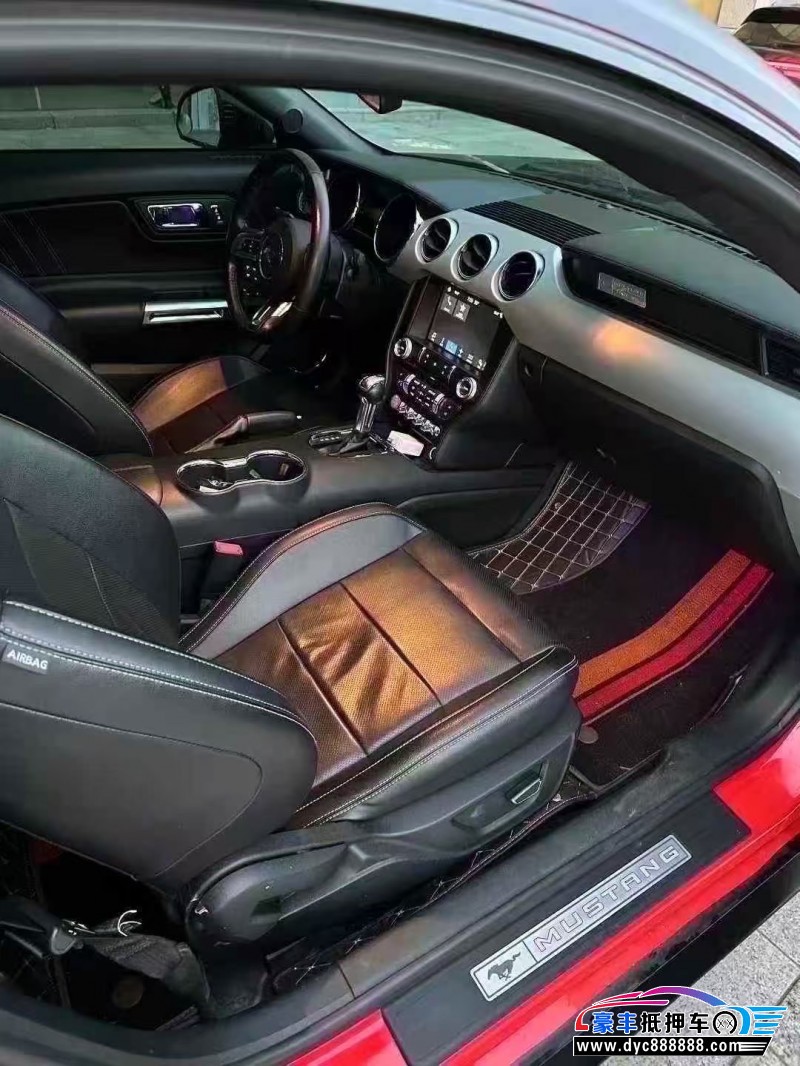 17年福特野马轿车抵押车出售