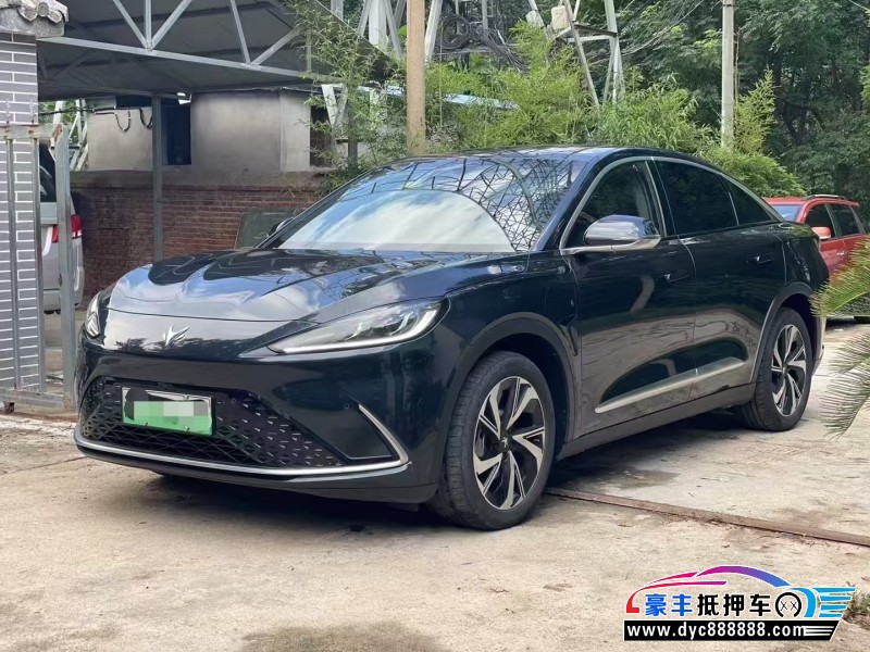 23年极狐阿尔法S轿车抵押车出售