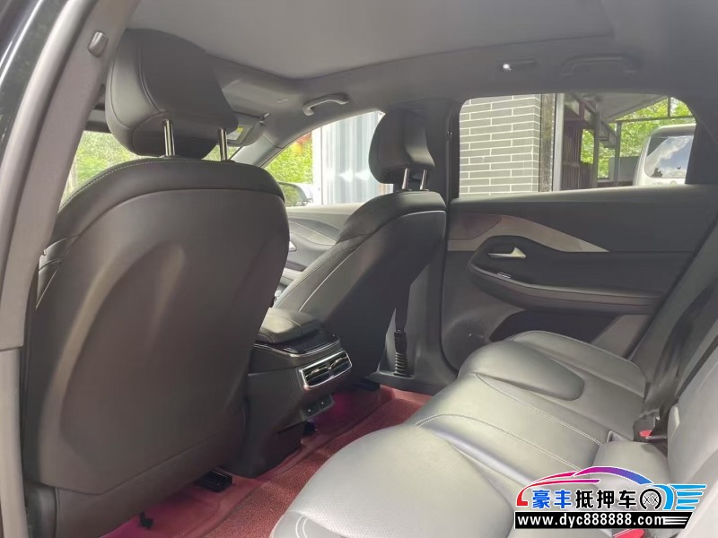 23年极狐阿尔法S轿车抵押车出售