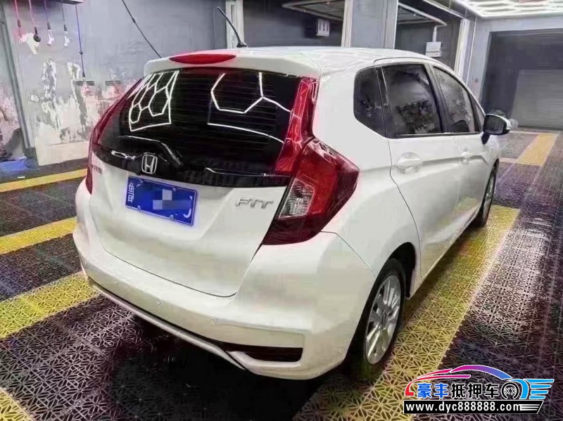 20年本田飞度轿车抵押车出售