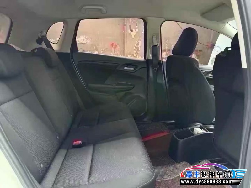 20年本田飞度轿车抵押车出售