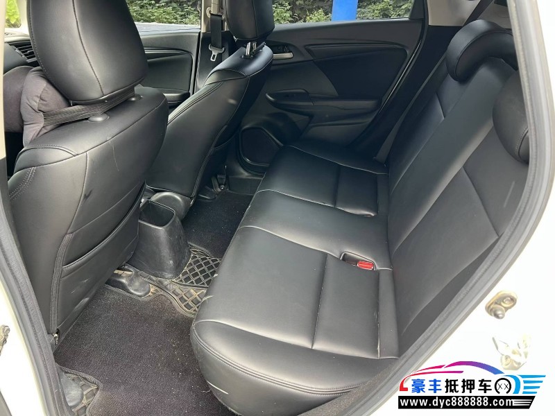 19年本田飞度轿车抵押车出售