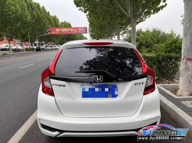 19年本田飞度轿车抵押车出售