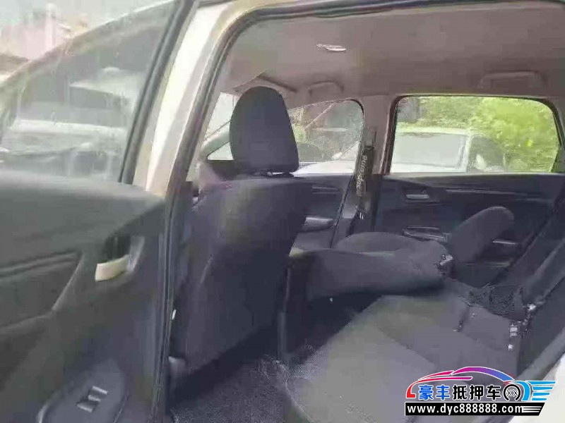 18年本田飞度轿车抵押车出售