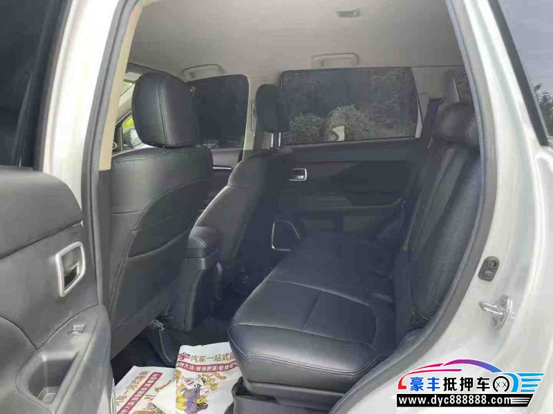 22年三菱欧蓝德轿车抵押车出售