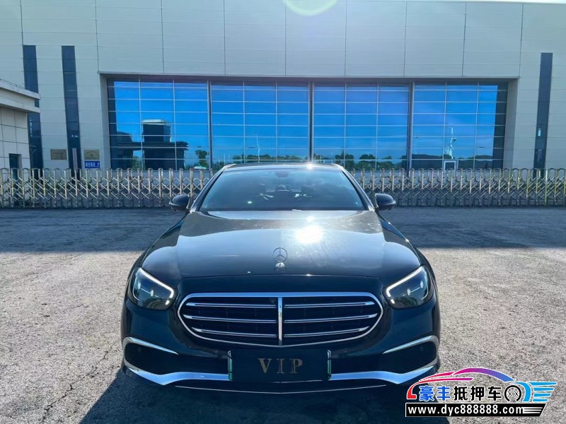 22年奔驰E轿车抵押车出售