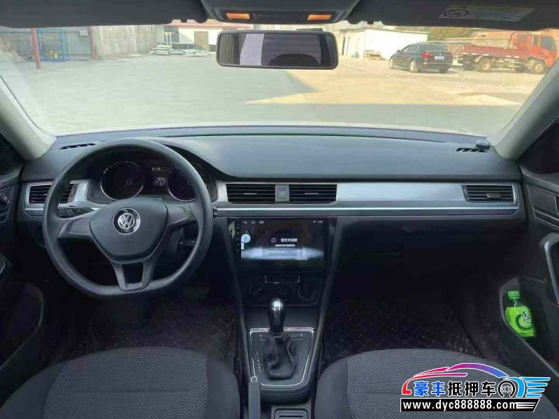 20年大众宝来轿车抵押车出售