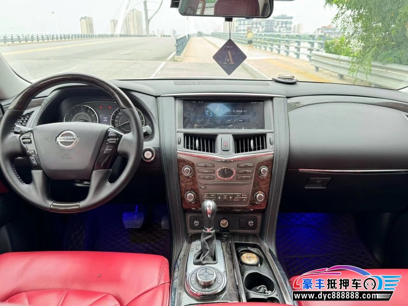 20年日产途乐轿车抵押车出售