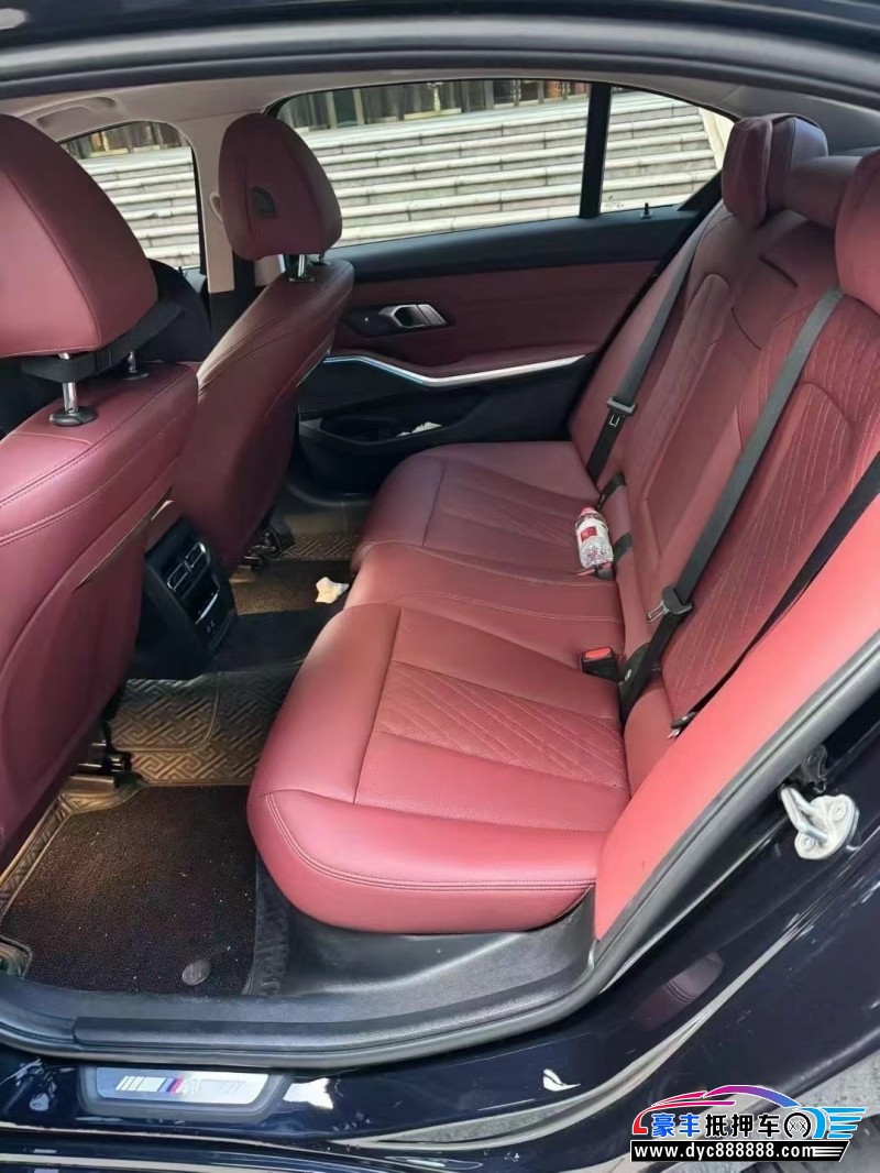 23年宝马3系轿车抵押车出售