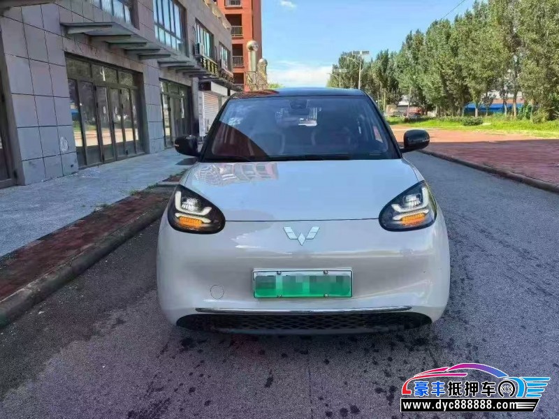 23年五菱缤果轿车抵押车出售