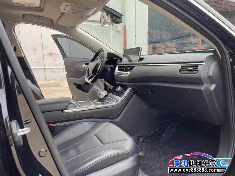 22年红旗H5轿车抵押车出售