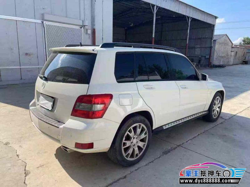 12年奔驰GLK轿车抵押车出售