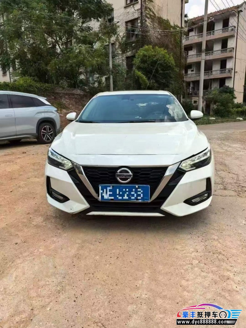 20年日产轩逸轿车抵押车出售