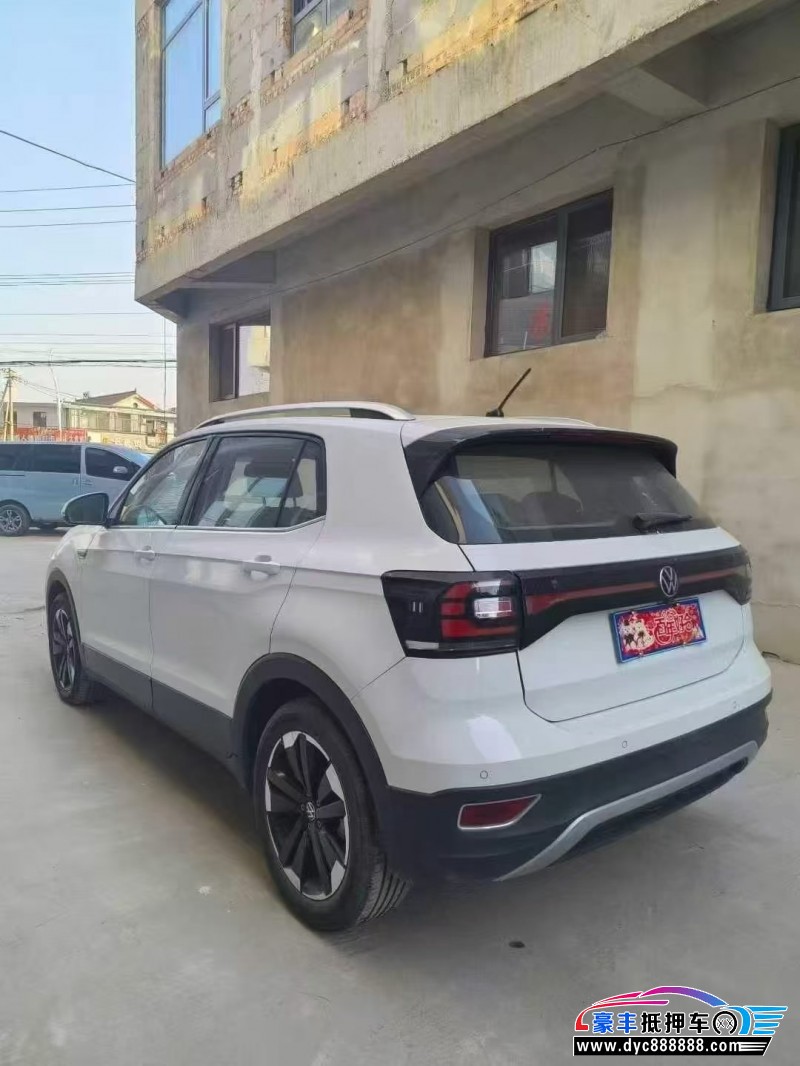 21年大众探影轿车抵押车出售