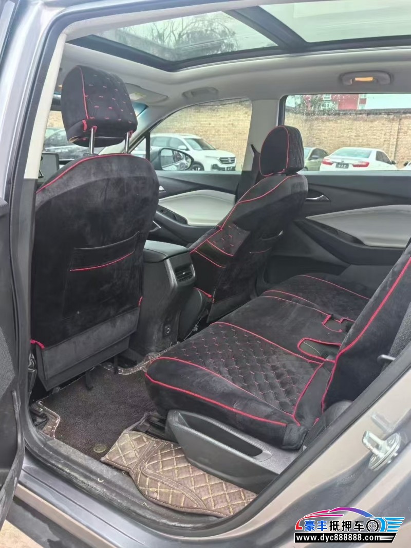 19年雪佛兰沃兰多轿车抵押车出售