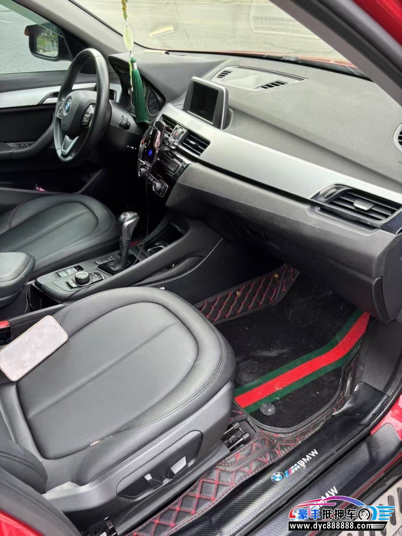 17年宝马X1轿车抵押车出售