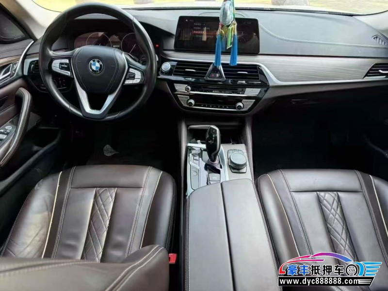 19年宝马5系轿车抵押车出售