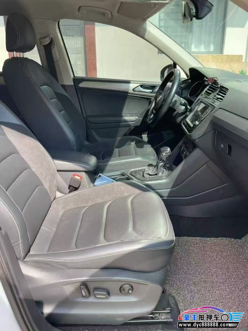 18年大众途观轿车抵押车出售