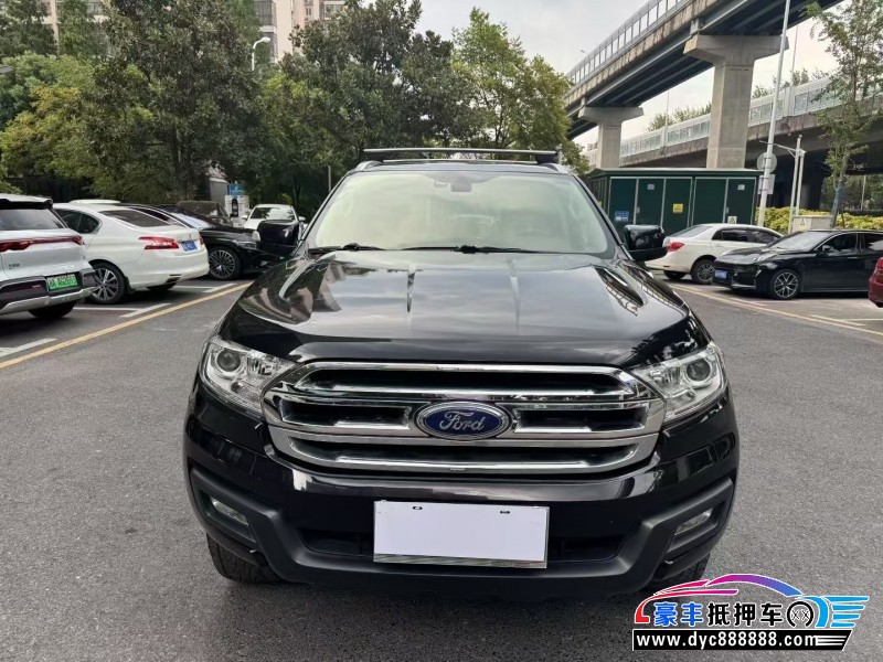 19年福特撼路者轿车抵押车出售