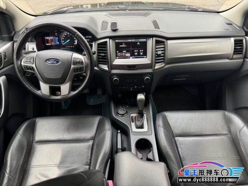 19年福特撼路者轿车抵押车出售