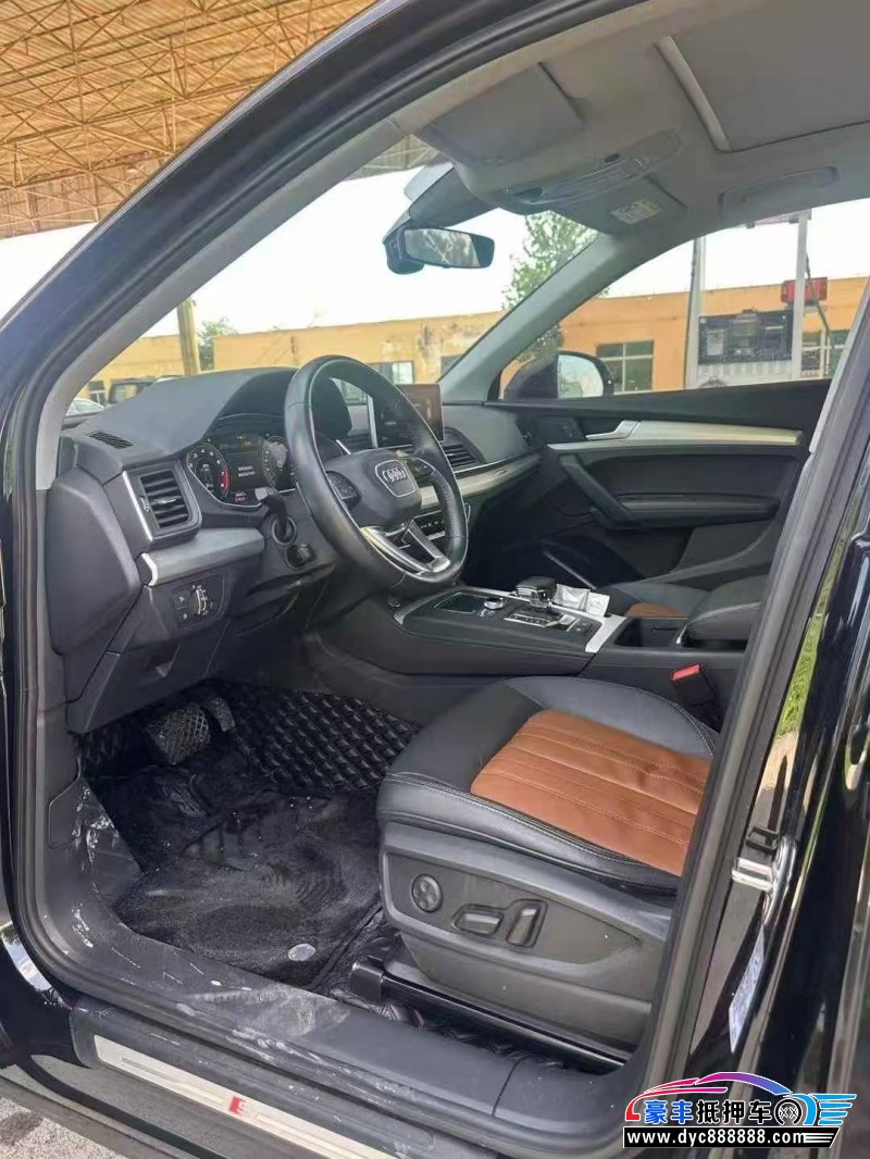 20年奥迪Q5轿车抵押车出售