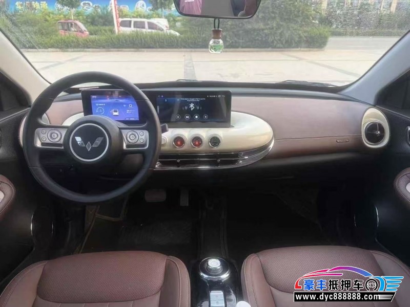 24年五菱缤果轿车抵押车出售