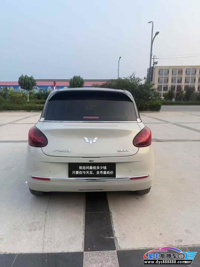 24年五菱缤果轿车抵押车出售