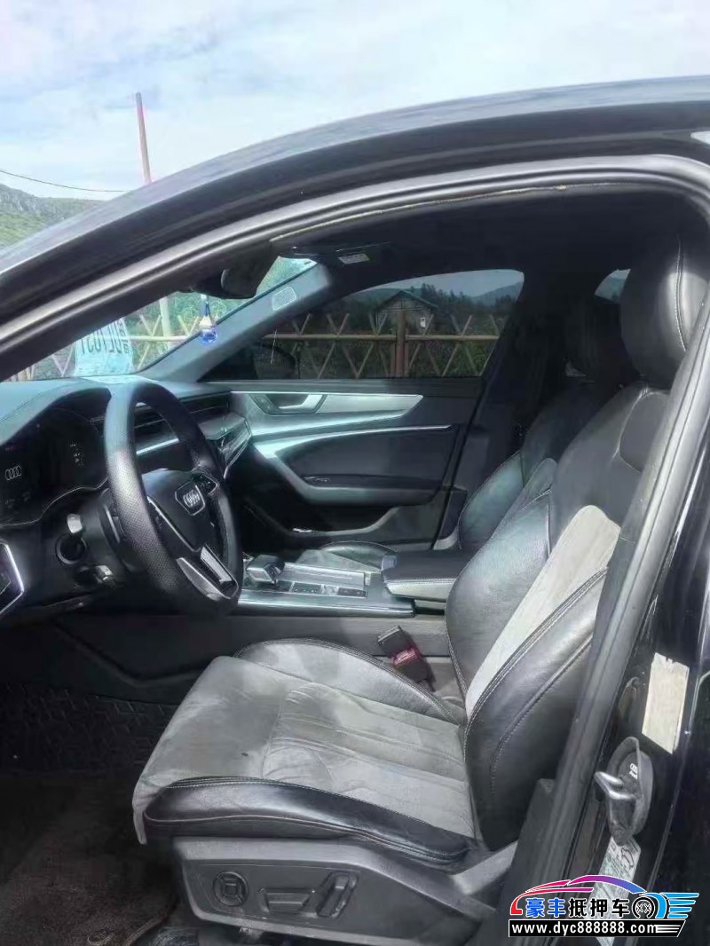 20年奥迪A6L轿车抵押车出售
