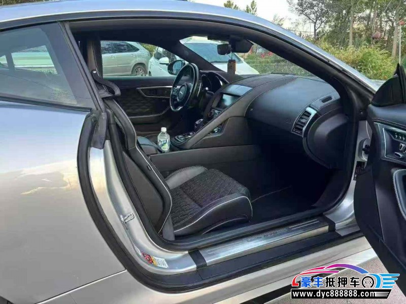 19年捷豹F-Type轿车抵押车出售