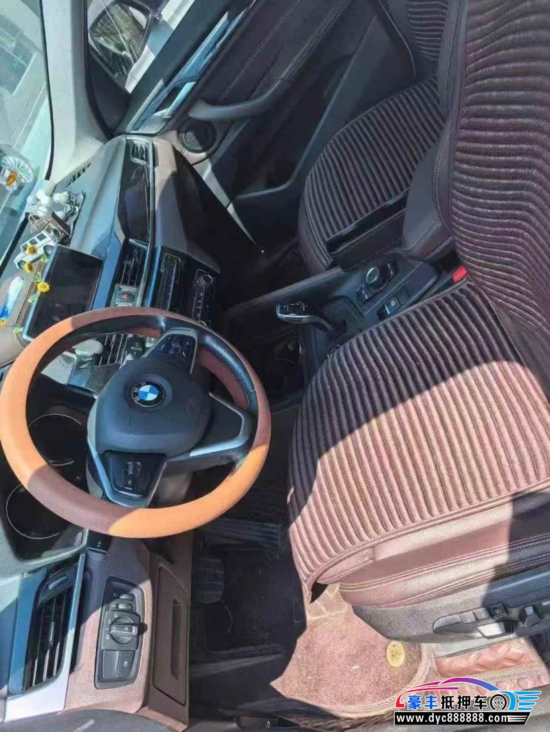 20年宝马X1轿车抵押车出售