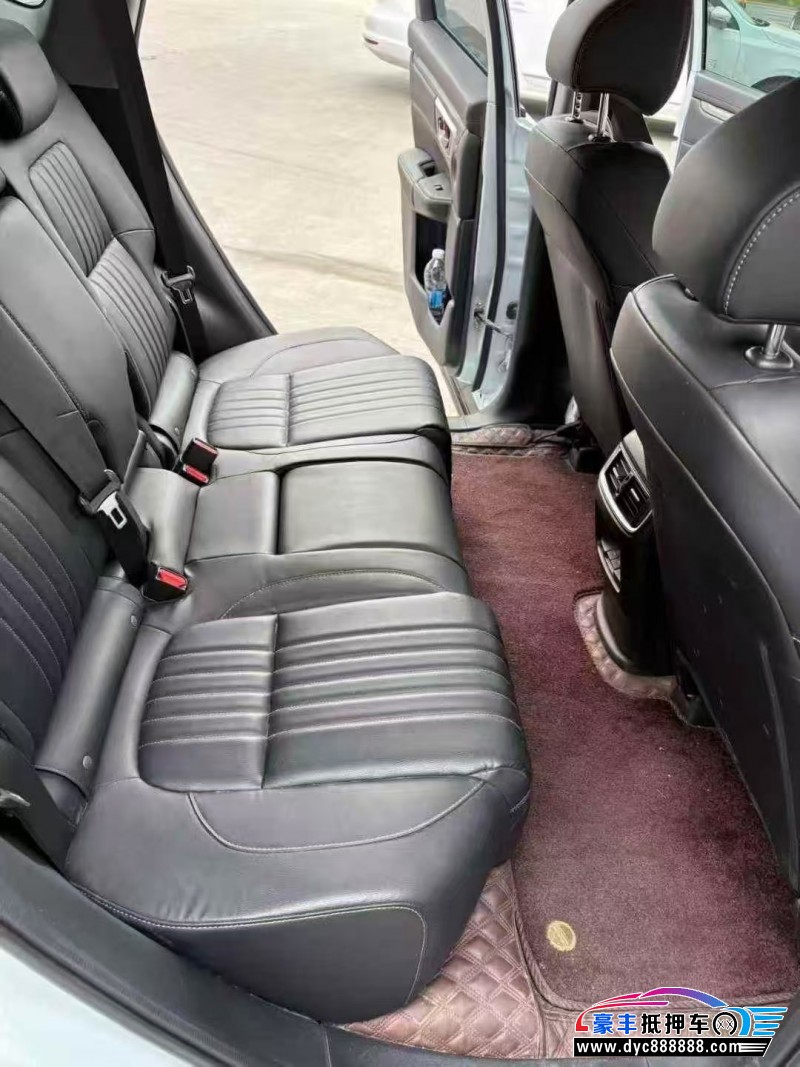 23年本田皓影轿车抵押车出售