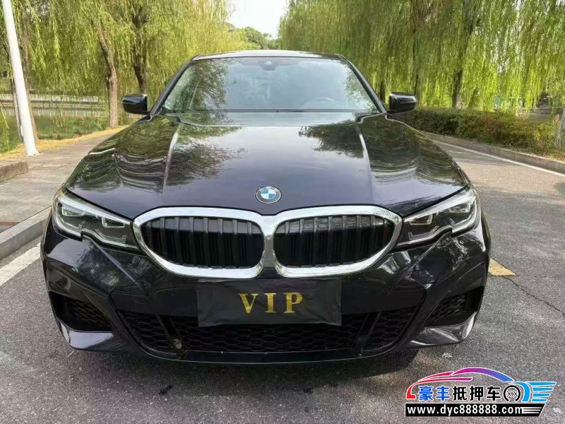 22年宝马3系轿车抵押车出售