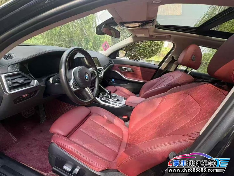 22年宝马3系轿车抵押车出售