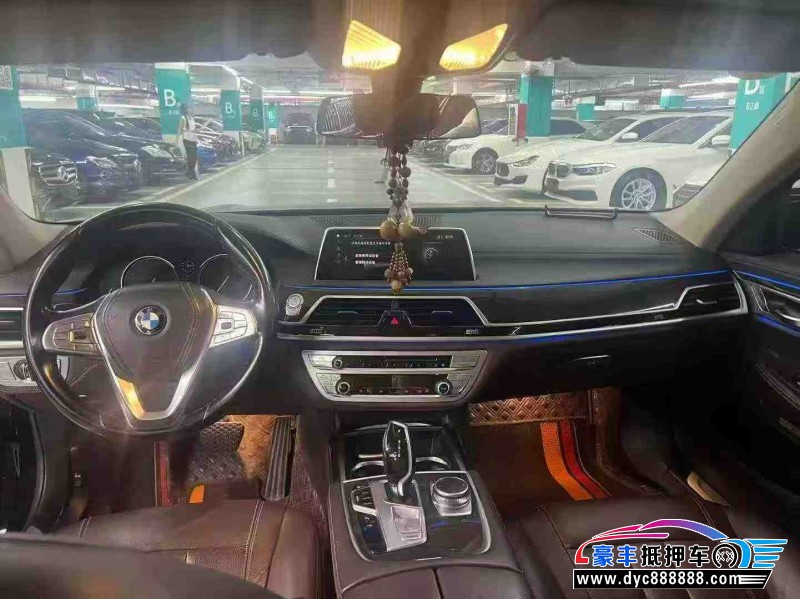 18年宝马7系轿车抵押车出售