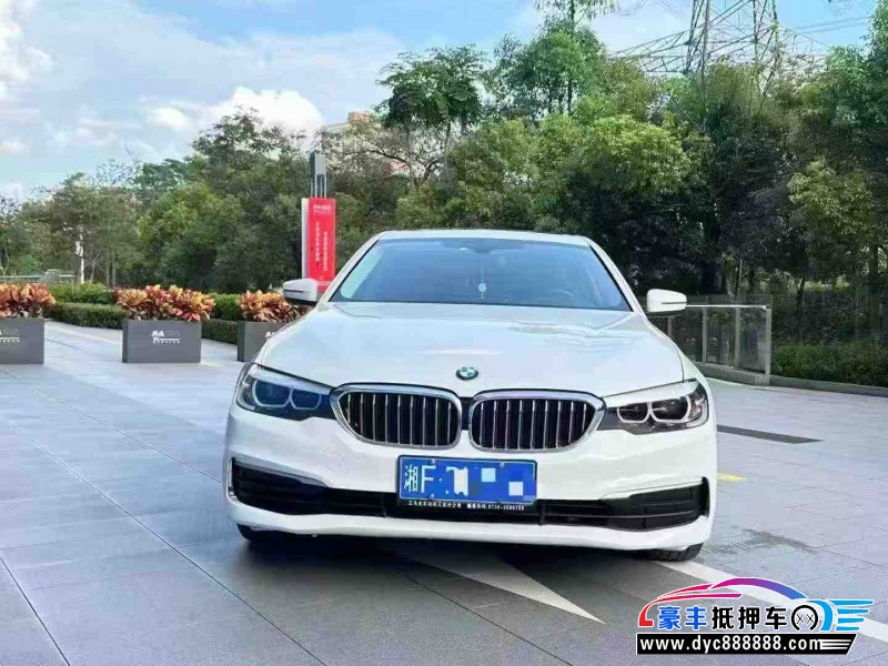 20年宝马5系轿车抵押车出售