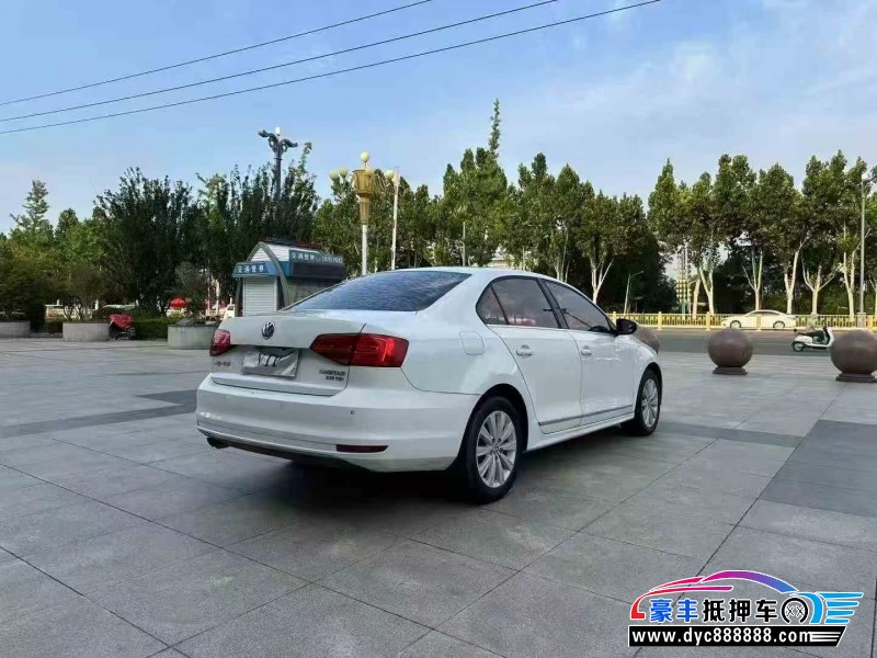 16年大众速腾轿车抵押车出售