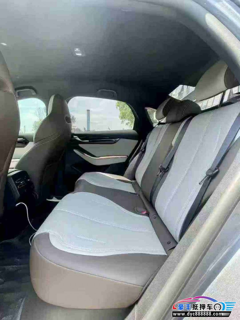 24年比亚迪秦轿车抵押车出售