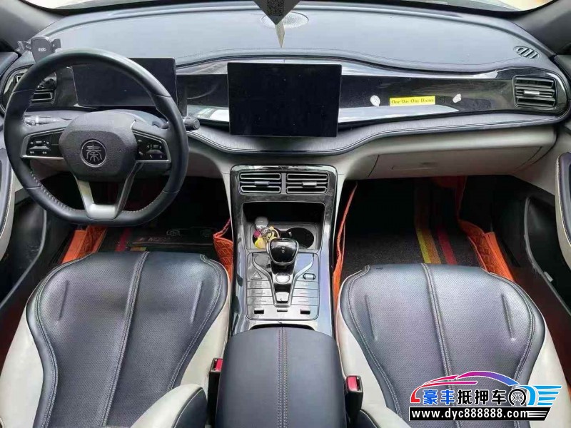 23年比亚迪秦轿车抵押车出售