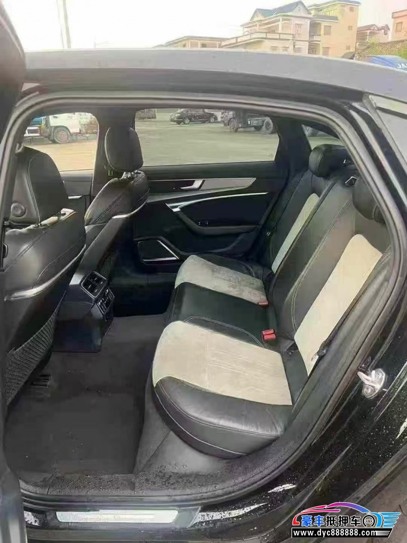 19年奥迪A6L轿车抵押车出售