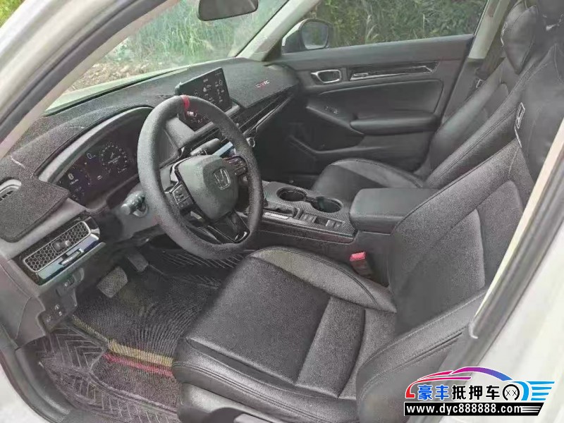 22年本田思域轿车抵押车出售