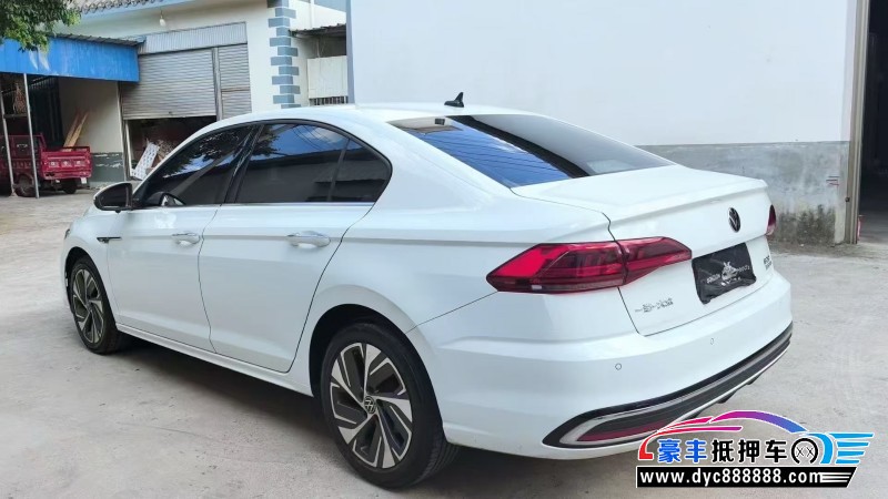 23年大众宝来轿车抵押车出售