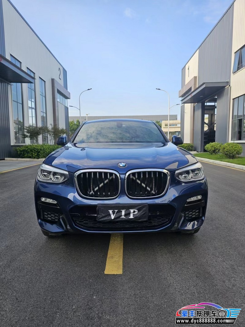 19年宝马X4SUV抵押车出售