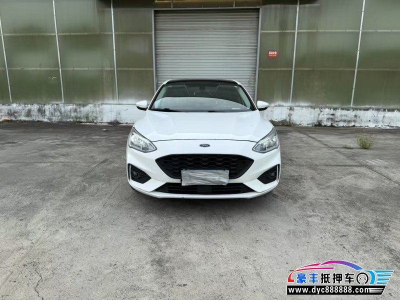 20年福特福克斯轿车抵押车出售