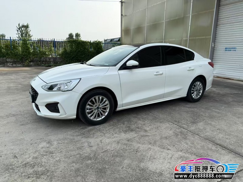 20年福特福克斯轿车抵押车出售