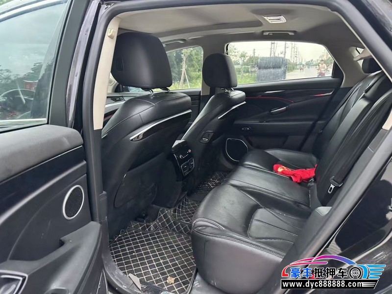 17年吉利博瑞轿车抵押车出售