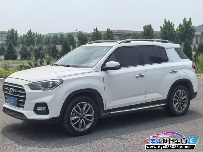 18年现代ix35轿车抵押车出售